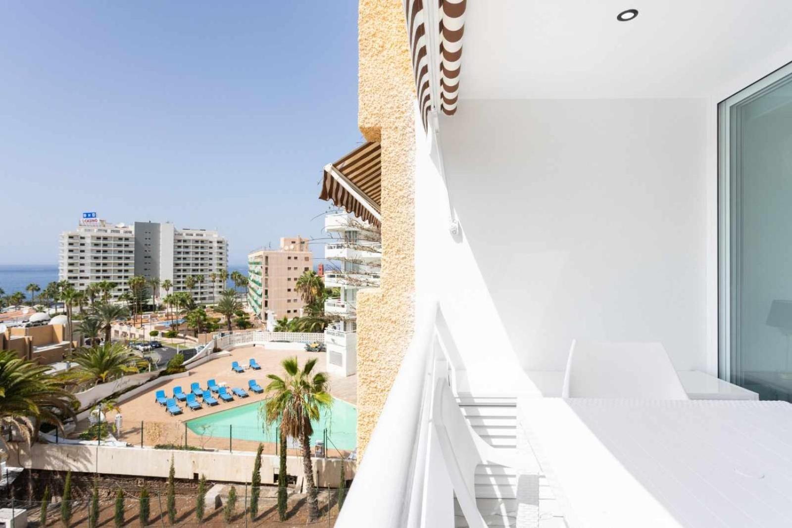 Lujo Borinquen 403 Vista Al Mar Apartment Playa Fanabe Ngoại thất bức ảnh